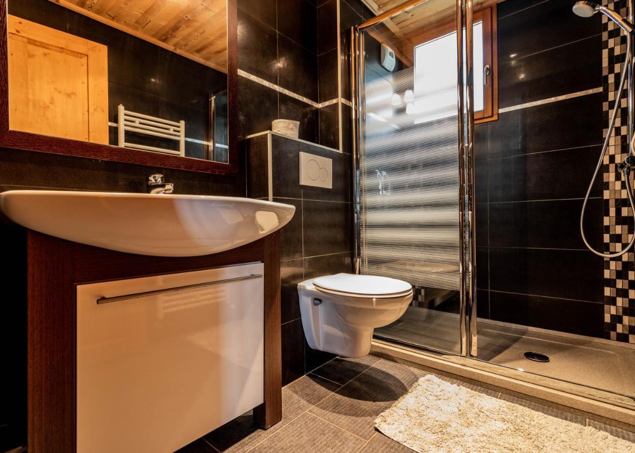 Appartement Dans Un Chalet Typique De Montagne A La Rosiere Montvalezan Extérieur photo